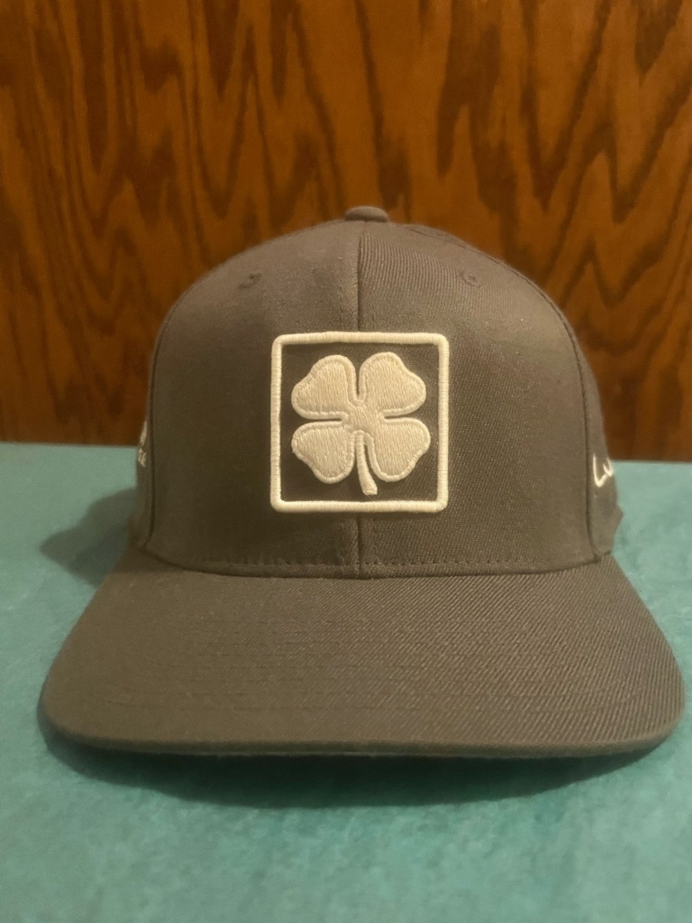 Black Clover Vegas Cosmopolitan Golf floral brim SnapBack Grey - osfa - like new